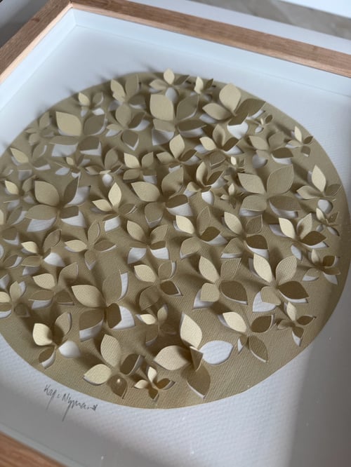 30x30cm, 3D papercut, beige, indrammet  (2)