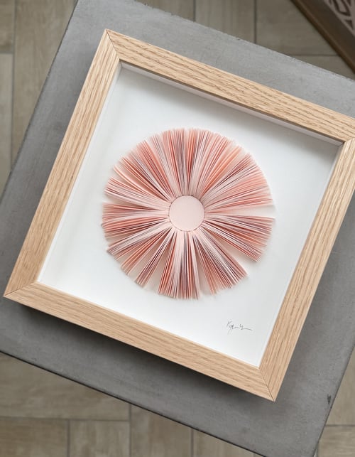 20x20cm, relief, indrammet 