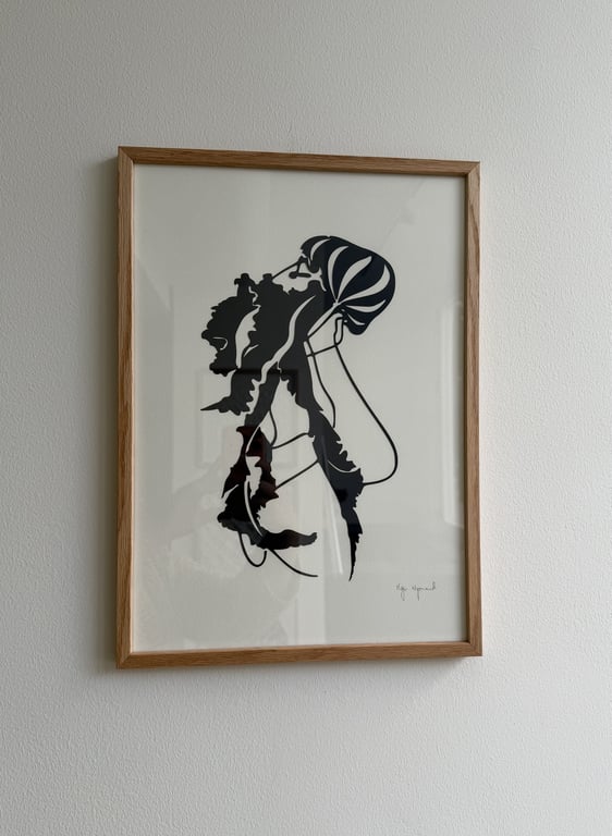 A3, papercut, midnatsblå, indrammet 