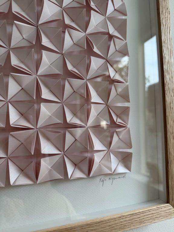40x40cm, folde værk, rosa, indrammet  billede 4