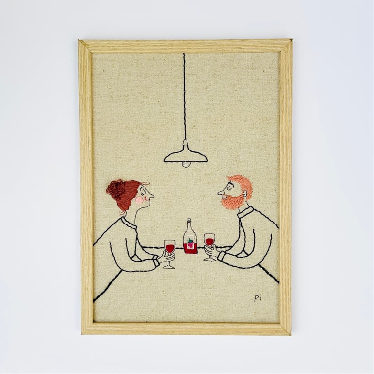 Rødvinshyggeligt – skæg – broderi 21 x 30 cm 