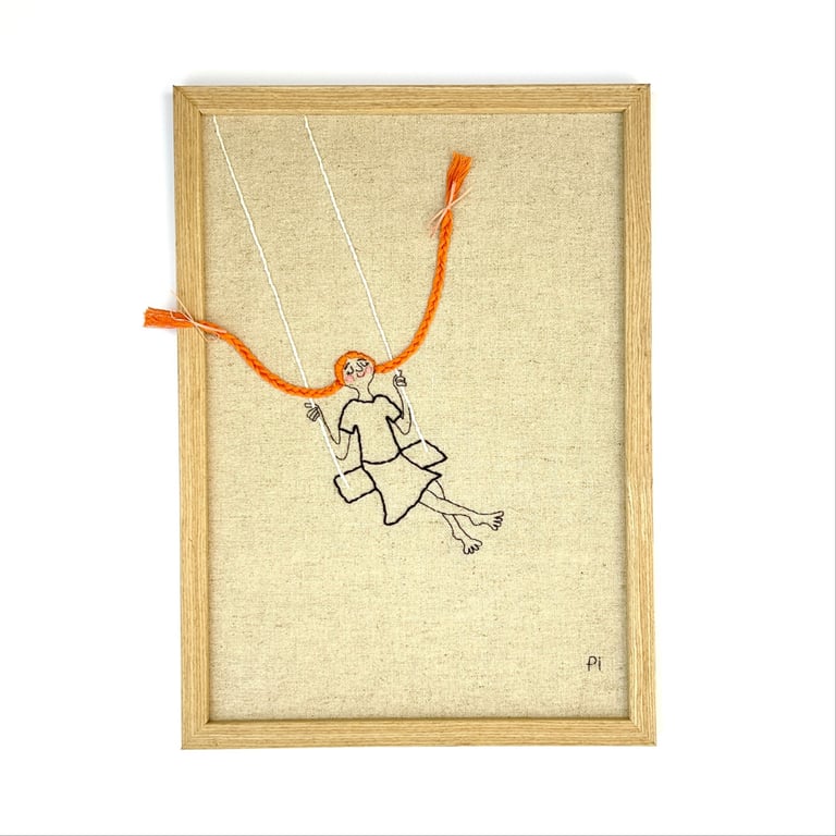 Flyvende fletninger – orange hår – broderi 21 x 30 cm