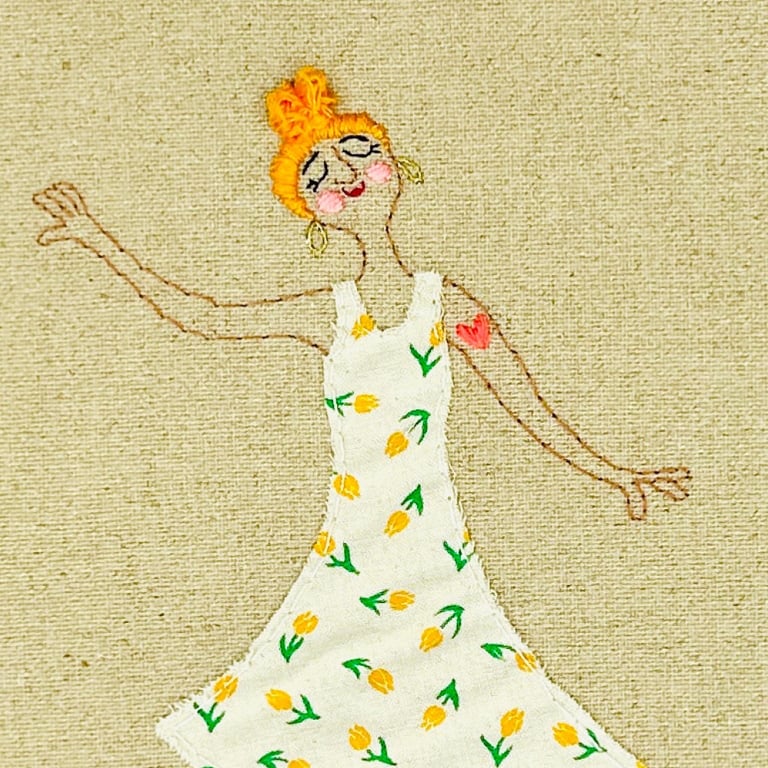 Danser med mig selv – tulipankjole – broderi 21 x 30 cm  billede 2