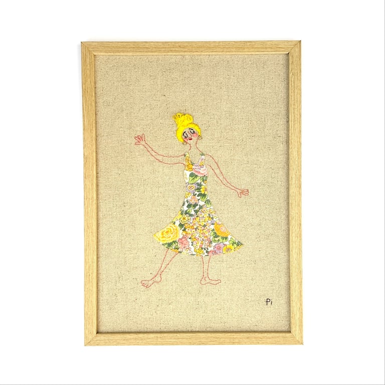 Danser med mig selv – blomsterkjole – broderi 21 x 30 cm 