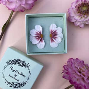 Hvid og rosa halv blomster – produktbillede