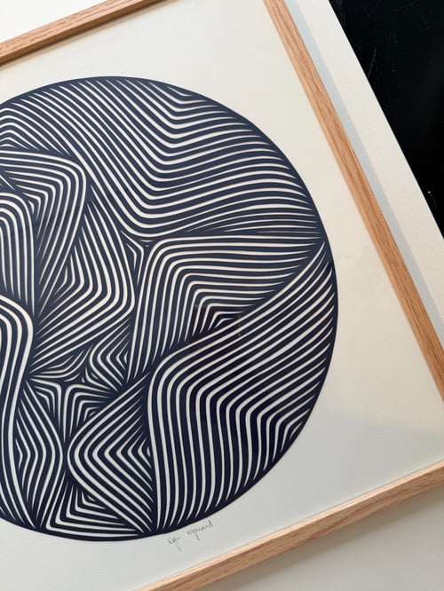 40x40cm, papercut, marineblå, indrammet  (2)