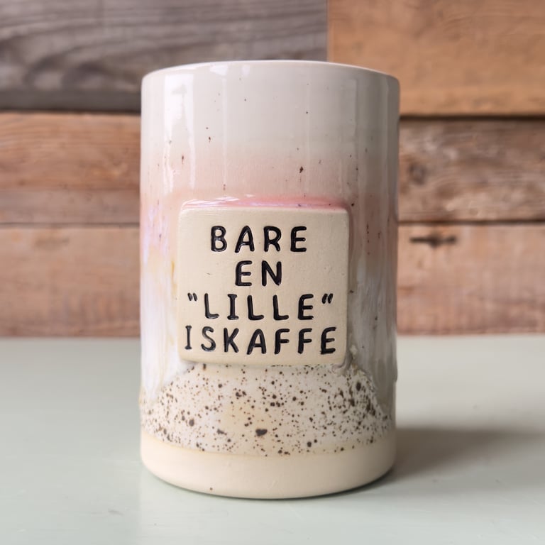 Bare en lille iskaffe (to go top)