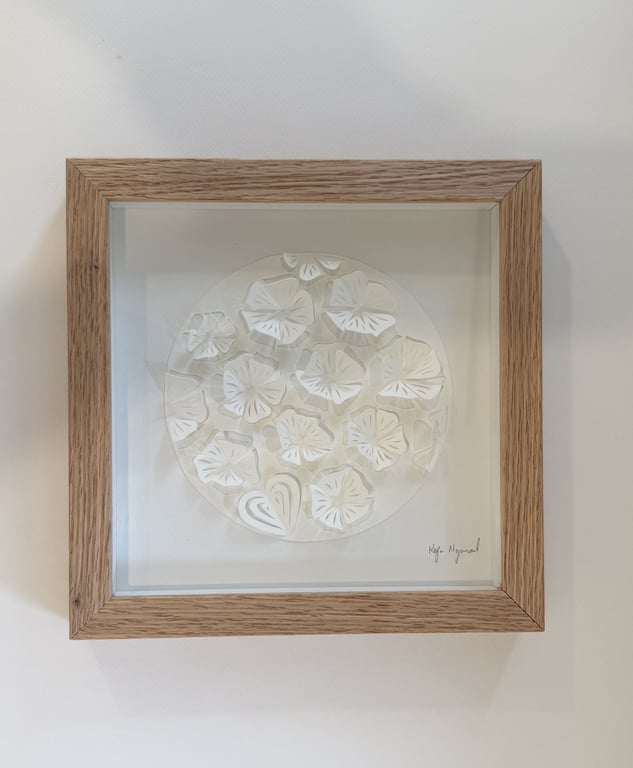 20x20cm, 3D papercut, “Love edition”, indrammet 