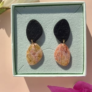 Rosa/gul med guldglimmer – produktbillede