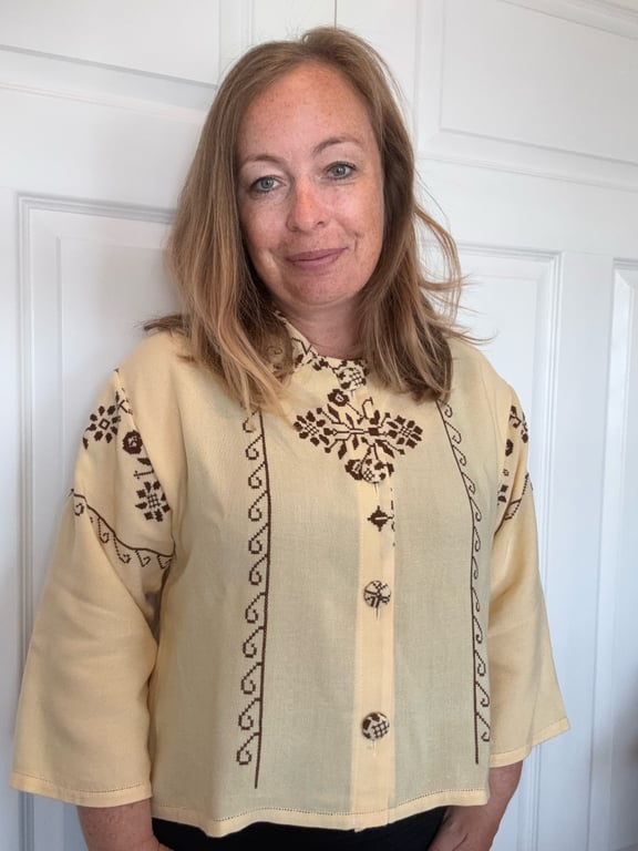 Skjorte med broderi 