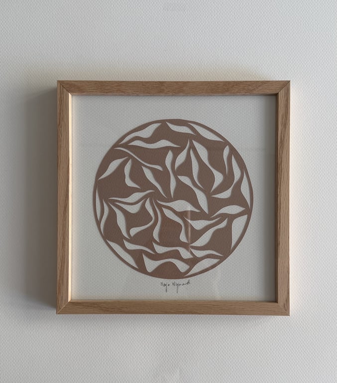 20x20cm, papercut, nougat, indrammet  billede 2
