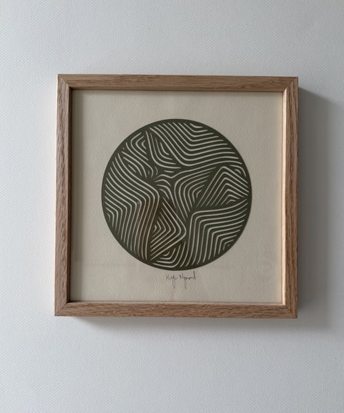 20x20cm, papercut, oliven, indrammet 