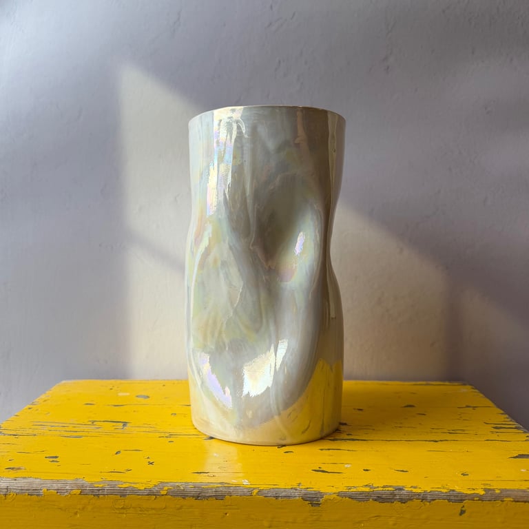 Krøllet vase hvid  billede 2