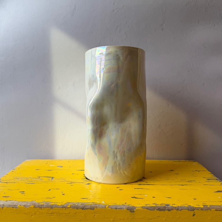 Krøllet vase hvid 