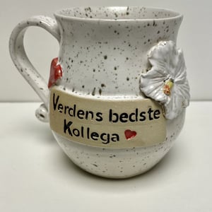 Keramik krus med tekst - Verdens bedste kollega – produktbillede