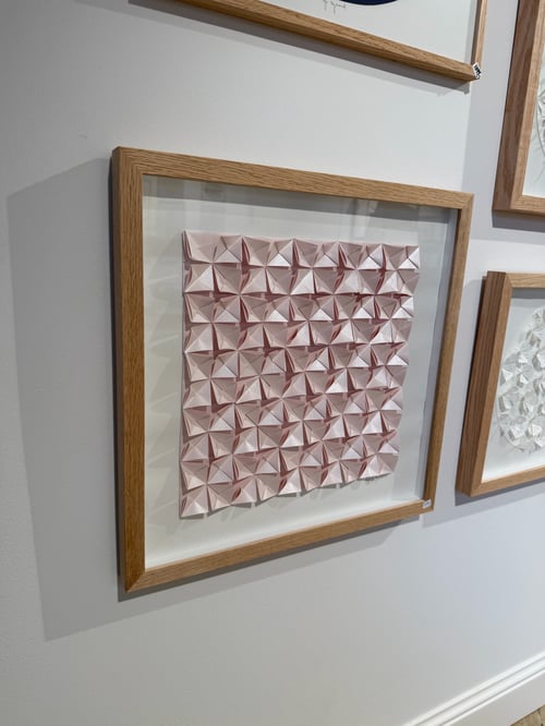 40x40cm, folde værk, rosa, indrammet  (2)