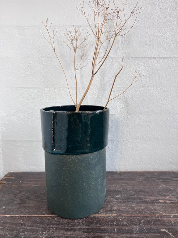 Vase med overlap, flaskegrøn, stor
