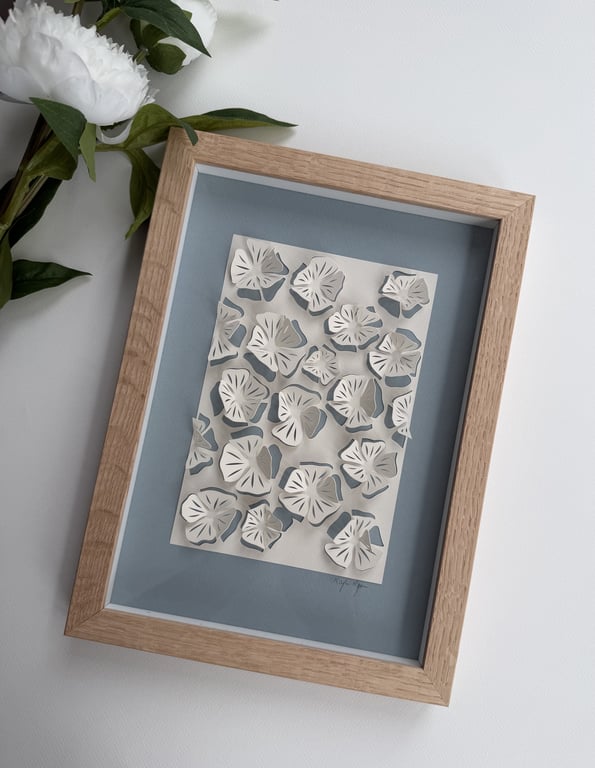 A4, 3D papercut, dueblå, indrammet 