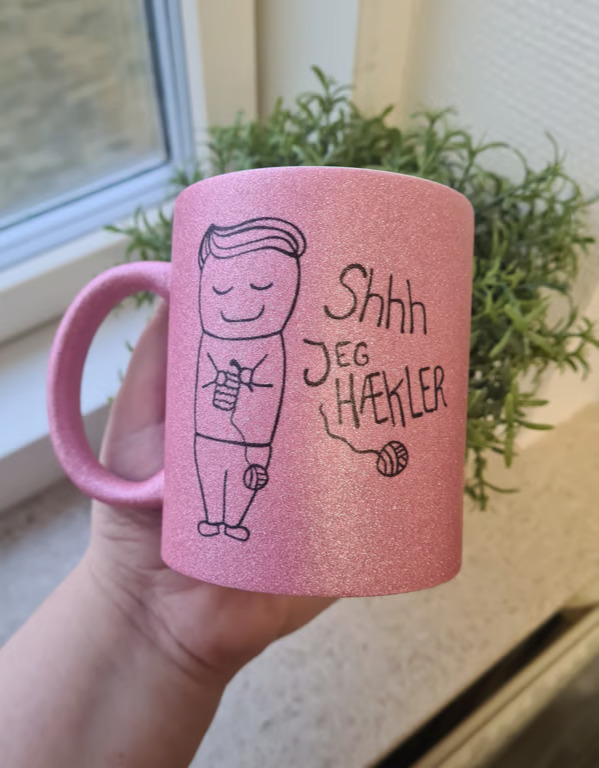 Krus: shhh jeg hækler (kort hår)  billede 5