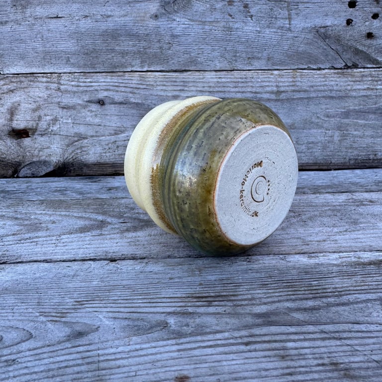 Bølge kop gul/ grøn glasur billede 3
