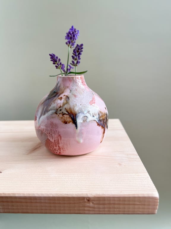 Rosa Twist vase