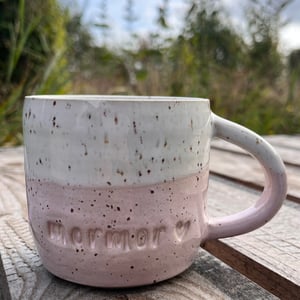 Lyserød mormor kop. 340 ml. H: 8 cm – produktbillede