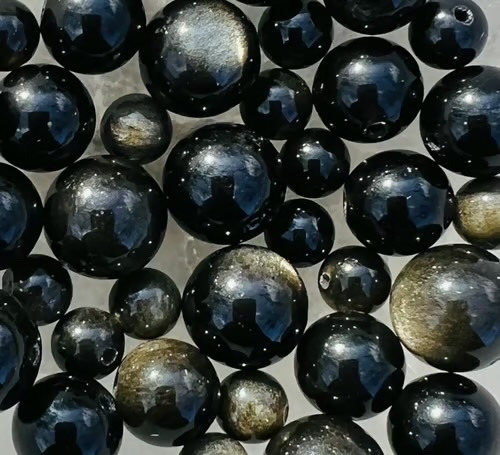 Guld Obsidian- vedhæng: beskyttelse, balance, ro,  billede 2