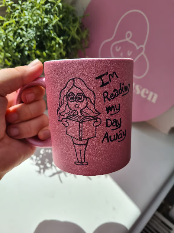 Krus: im reading my day away billede 4