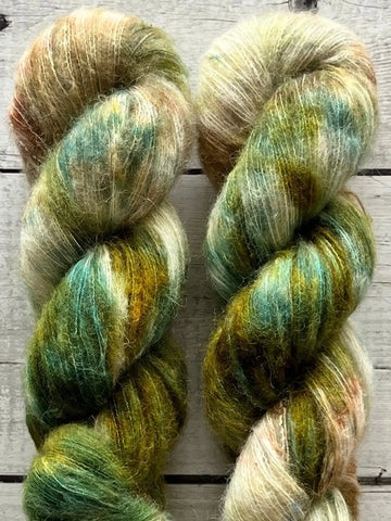 Garn: Håndfarvet fra M-L Sjøgren - Suri Alpaca Silk billede 3