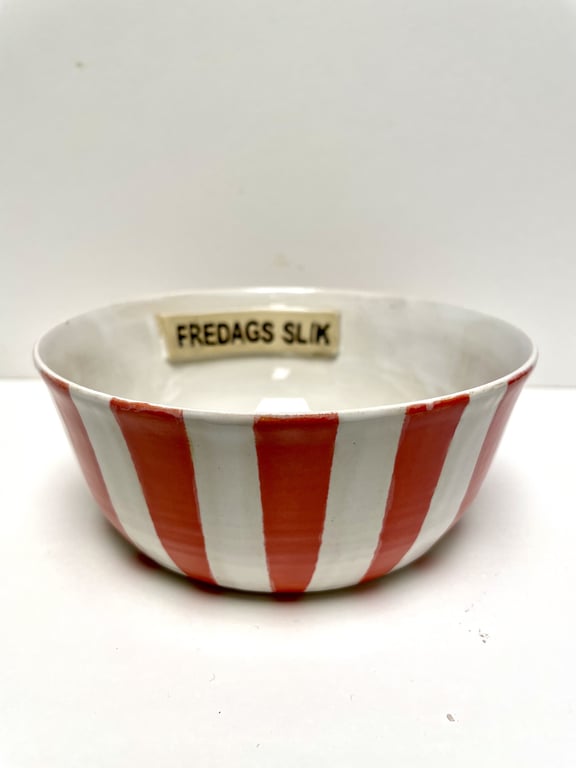 Keramik Skål med tekst -  Fredags slik billede 2
