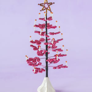 Perlejuletræ - Pink metallic med lys – produktbillede