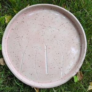 Frokosttallerken  i rosa glasur – produktbillede