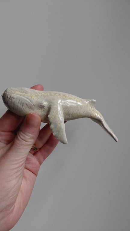 pukkelhval skulptur  billede 2