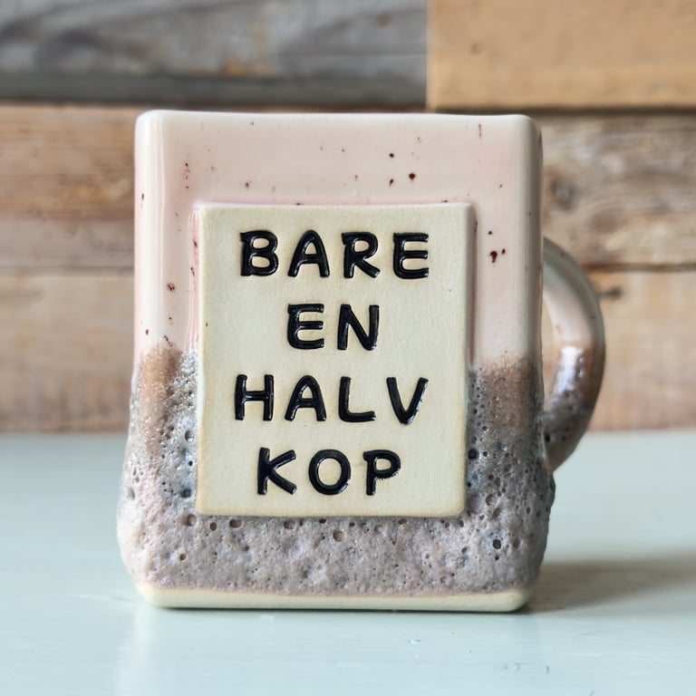 En halv kop, nr. 312, venstrehånds
