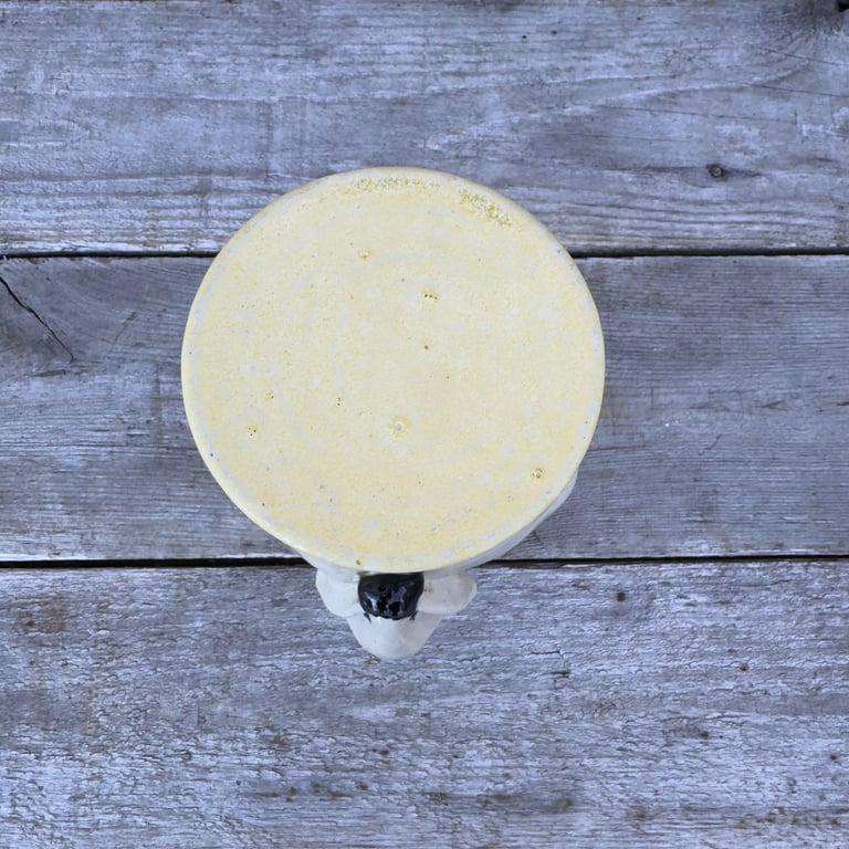 Smørklokke får hørgul billede 6