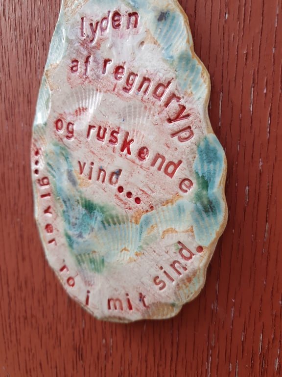 lyden af regndryp...Ophæng med poetisk og fredfyldt budskab  billede 3