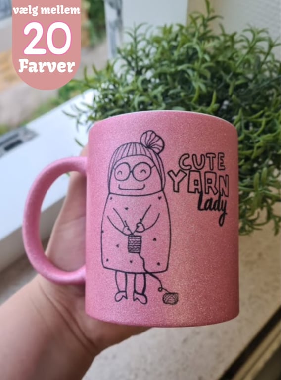 Krus: Cute Yarn Lady
