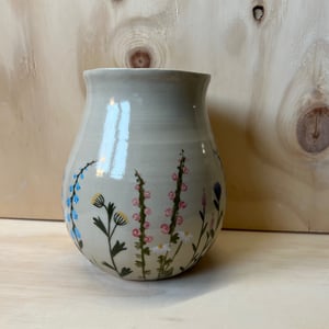 Stor buttet Flora-vase  – produktbillede