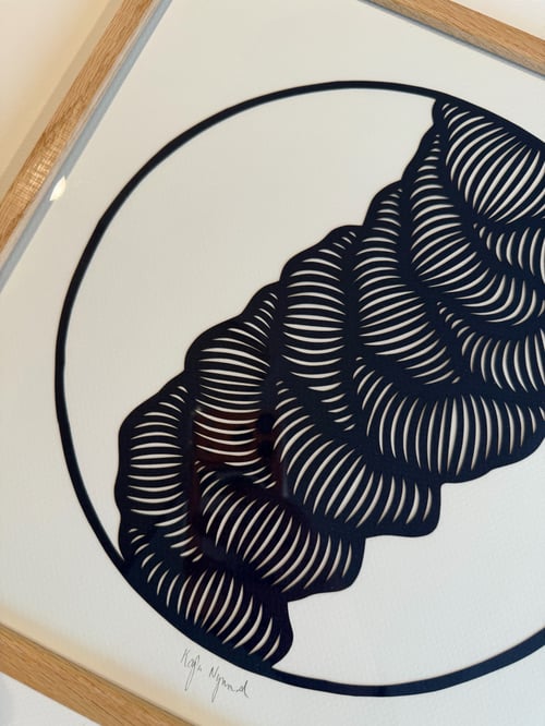 30x30cm, papercut, marineblå, indrammet  (2)