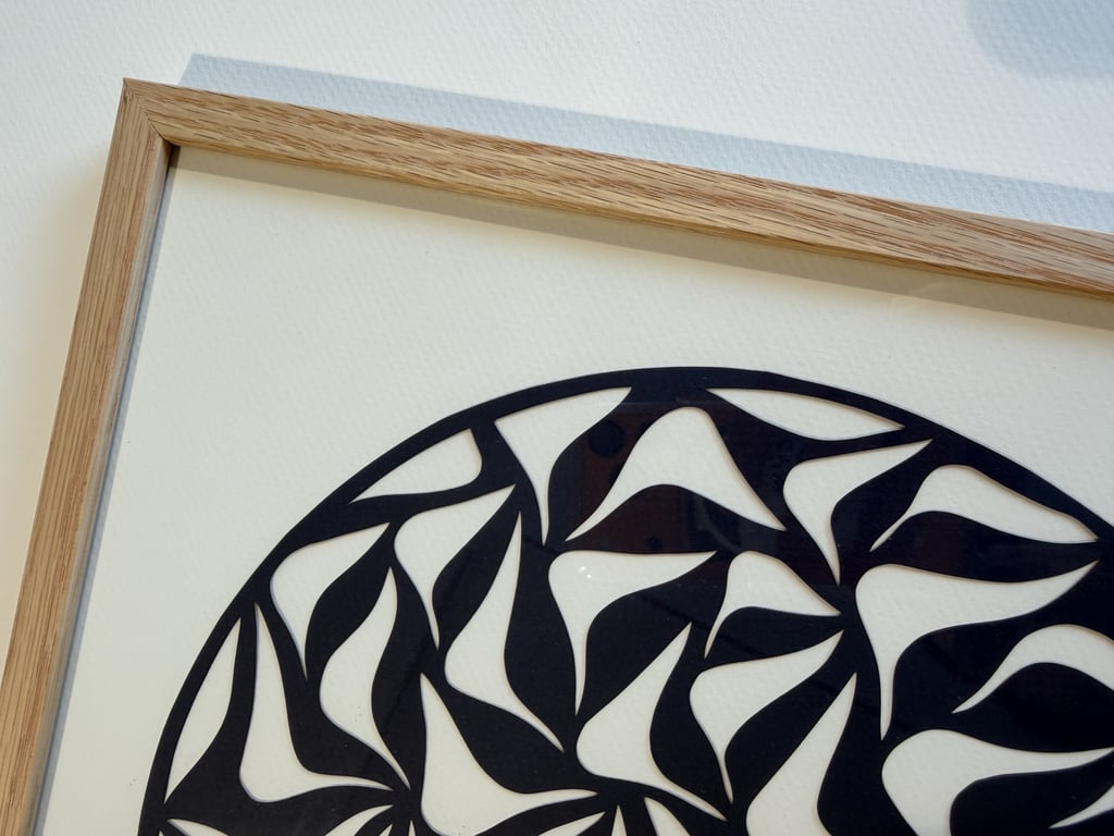 30x30cm, papercut, marineblå, indrammet  billede 2