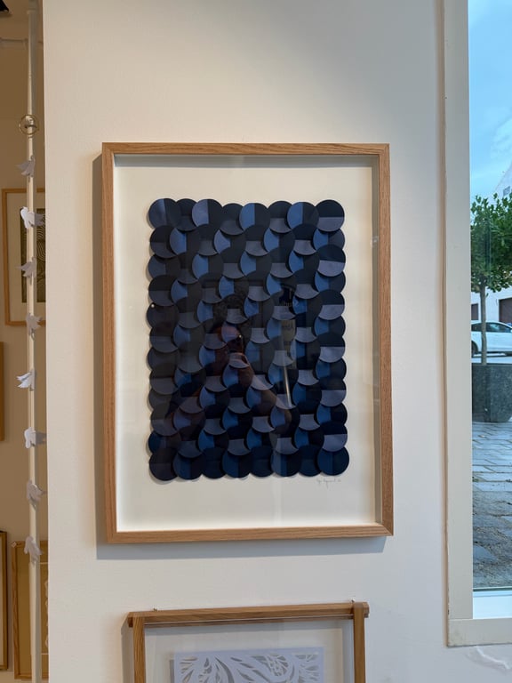 50x70cm, Relief, marine, indrammet 