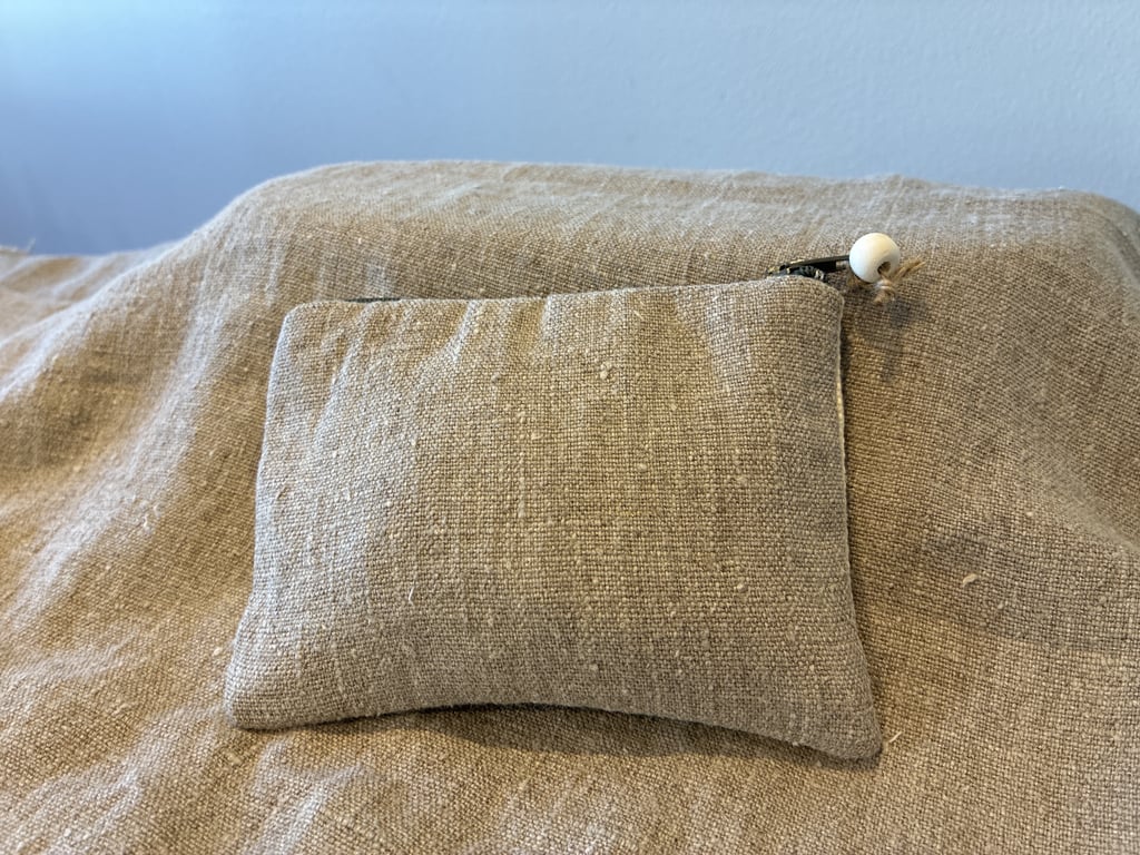 Pung med næsehorn  billede 2