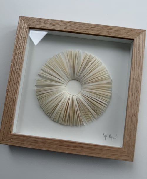 20x20cm, relief, indrammet  (2)