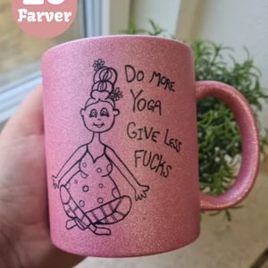 Krus: do more yoga give less fucks – produktbillede