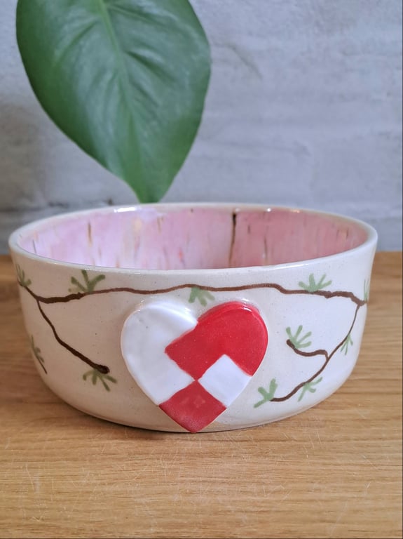 Julehygge skålen er 14,5 cm i diameter og 6 cm høj billede 2