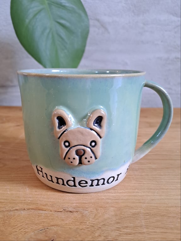 Hundemor koppen kan indeholde 375 ml.