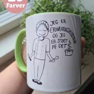 Krus: Jeg er ernæringsassistent og jeg er stolt af det – produktbillede