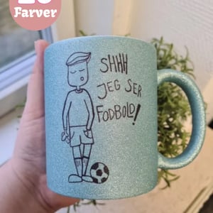 Krus: Shhh jeg ser fodbold (Kort hår)  – produktbillede