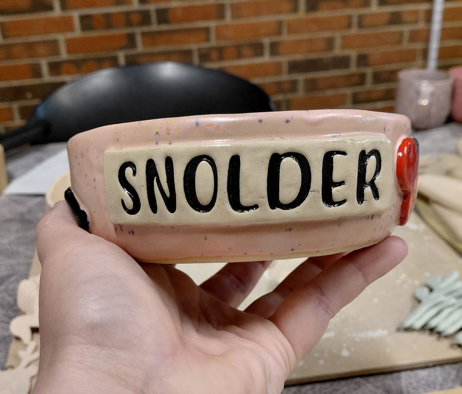Snolder lyserød