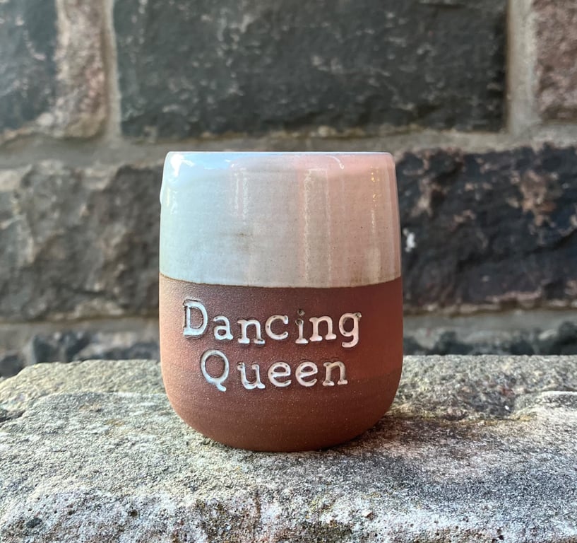 “Dancing queen” cup 